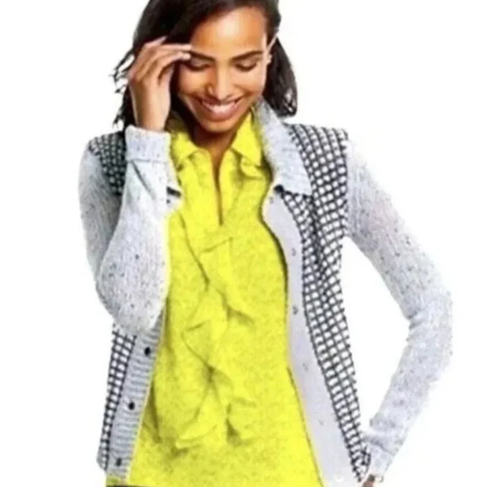 Cabi | Reign Ruffle Front Sleeveless Blouse Hi Low Hem Chartreuse #3071 - Picture 9 of 9